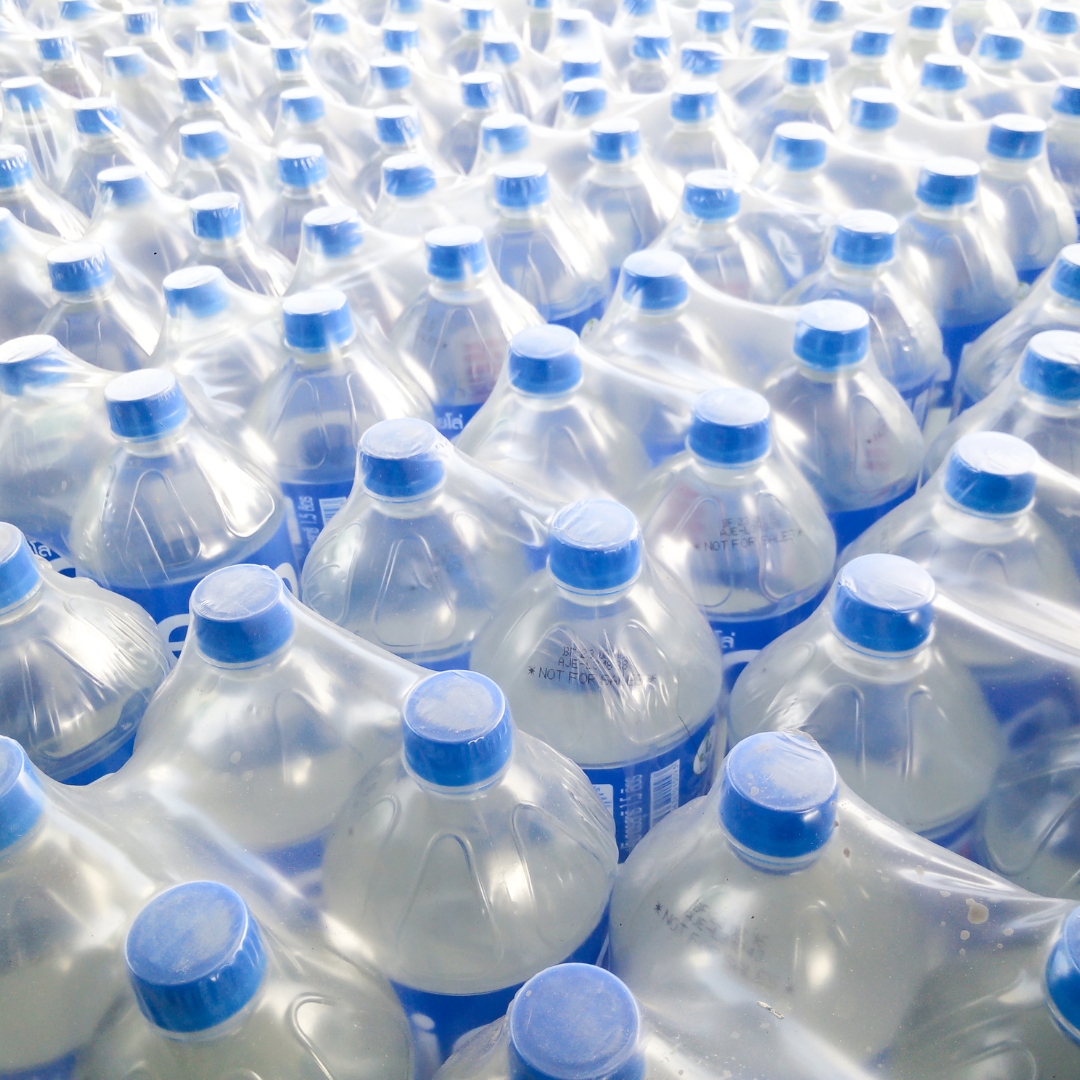 microplastics in water bottles